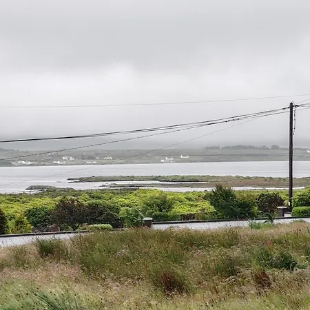 Holiday home Teach Molcamor, Achill Island