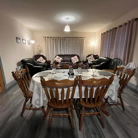 Teach Molcamor, Achill Island Holiday home Salia